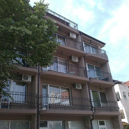 Fits Guest House 普里莫尔斯科 外观 照片