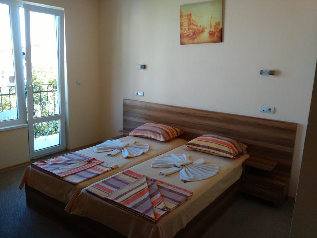 Fits Guest House 普里莫尔斯科 外观 照片